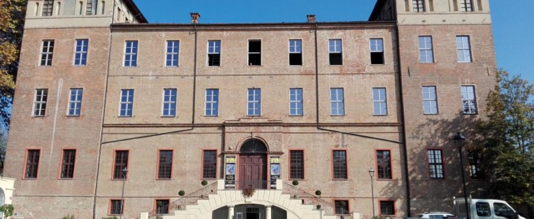 Sostituzione infissi per il castello Della Rovere in provincia di Torino